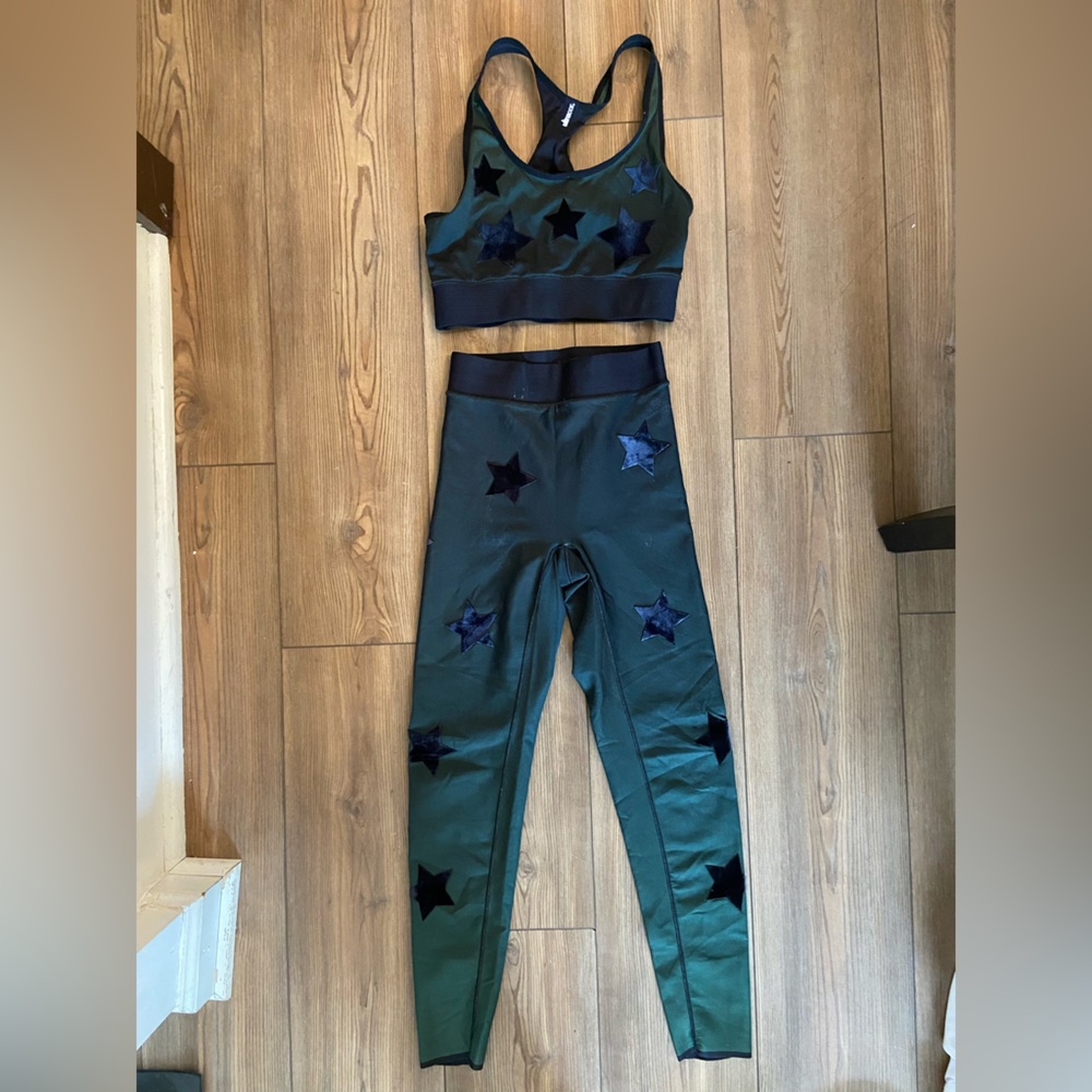 Ultracor Gradient Knockout Legging and Sports Bra  - Velvet Star